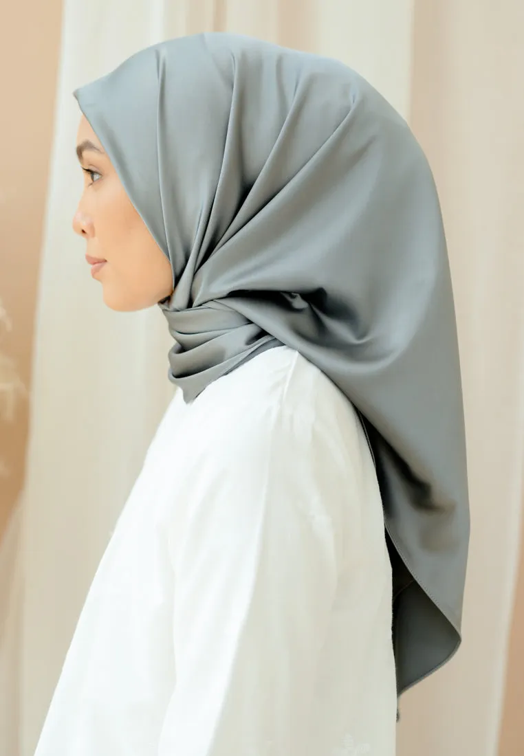 Inayaa Square Scarf (Space grey)